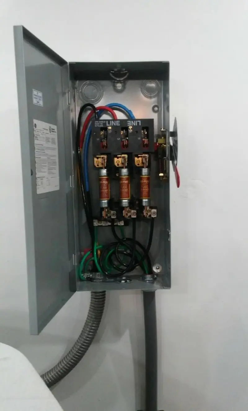 Three-phase disconnect switch installed for Electrical Wiring & Rewiring in Black Diamond